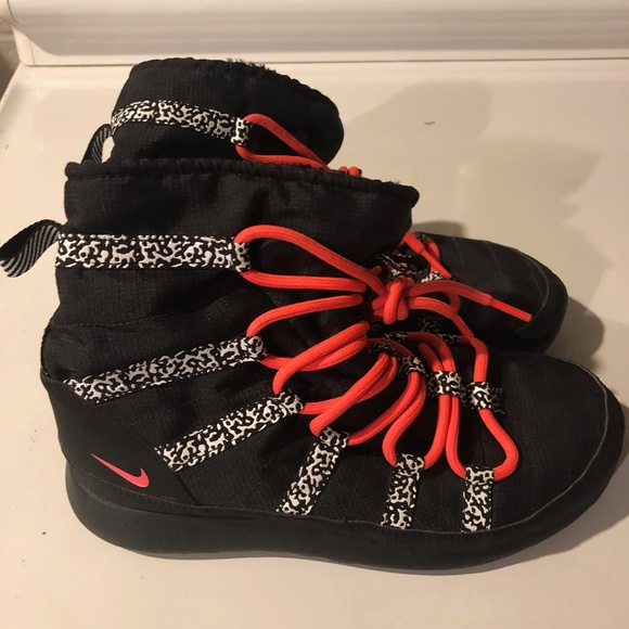 nike roshe run high